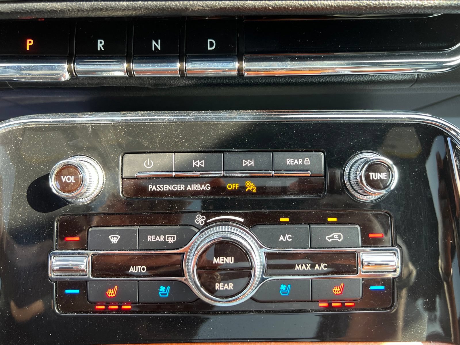 Used 2019 Lincoln Navigator L Reserve AWD/4WD image 32