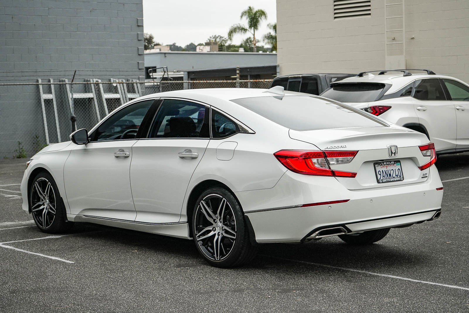 Used 2022 Honda Accord Touring image 4