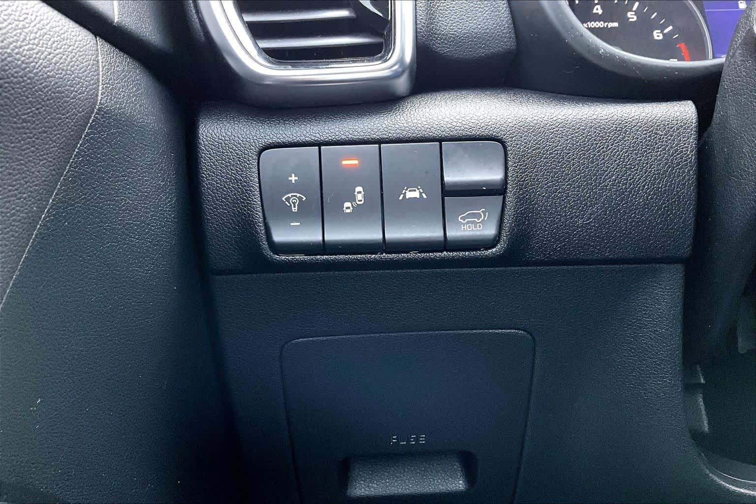 Used 2021 Kia Sportage EX image 33