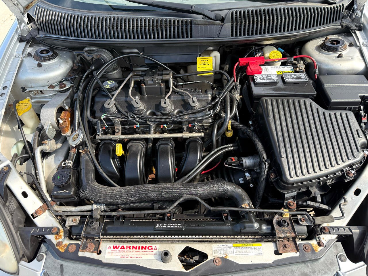 Used 2005 Dodge Neon SXT image 29