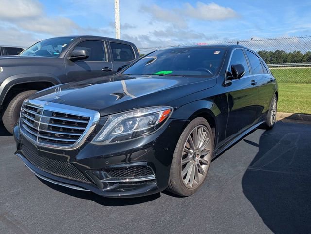 Used 2017 Mercedes-Benz S 550 Sedan image 5