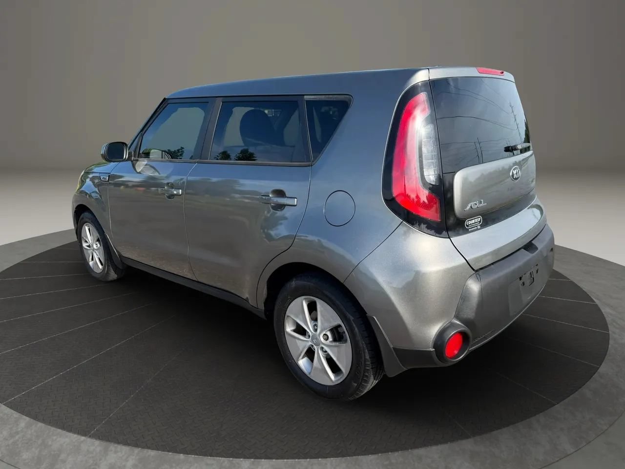 Used 2016 Kia Soul FWD image 7