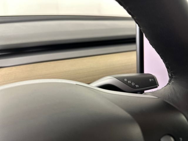 Used 2023 Tesla Model Y Long Range image 17