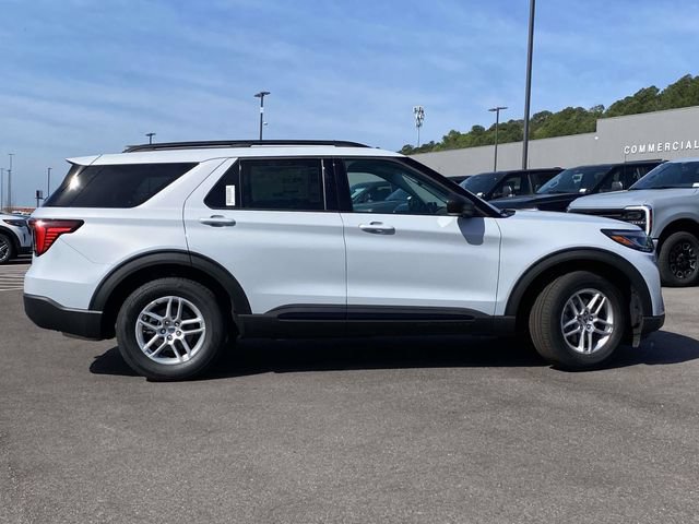 New 2026 Ford Explorer Active w/ Active Comfort Package RWD image 2
