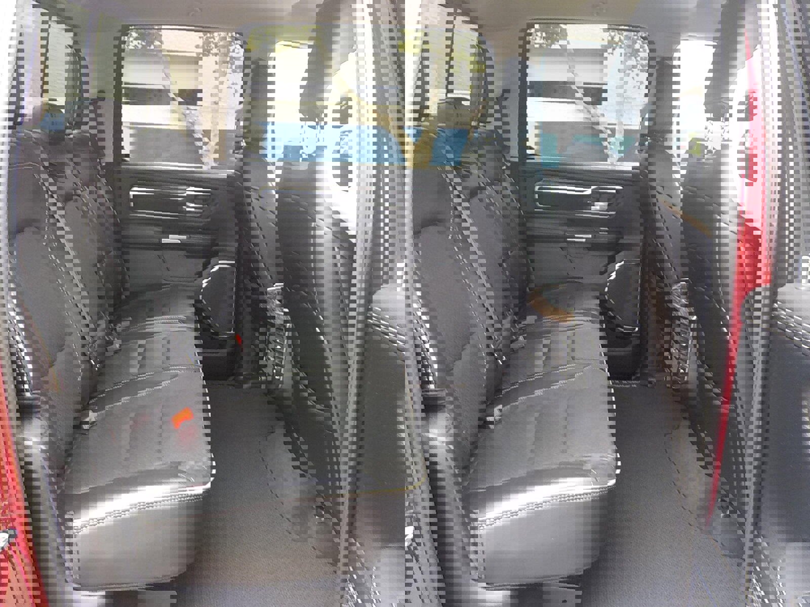 Used 2019 RAM 1500 Laramie image 11