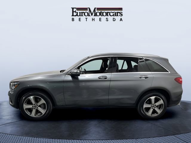 Used 2019 Mercedes-Benz GLC 300 4MATIC image 2
