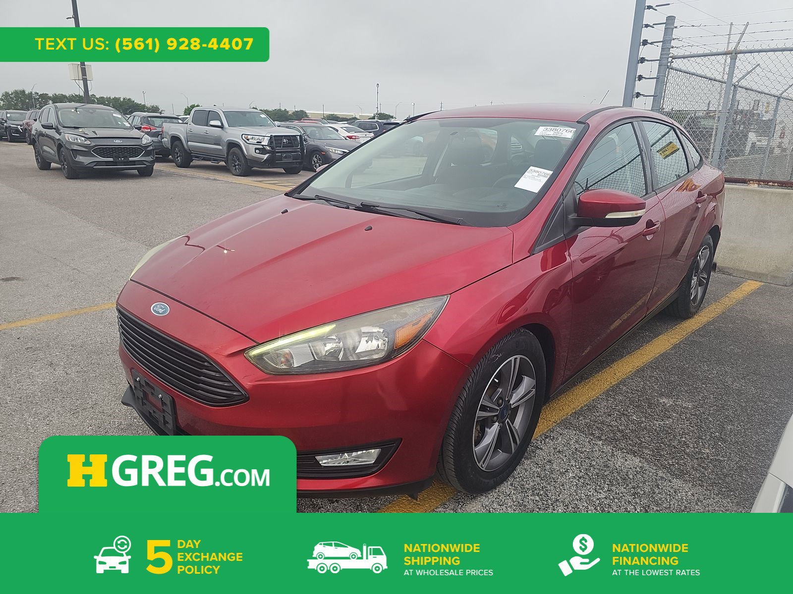 Used 2017 Ford Focus SE FWD image 1