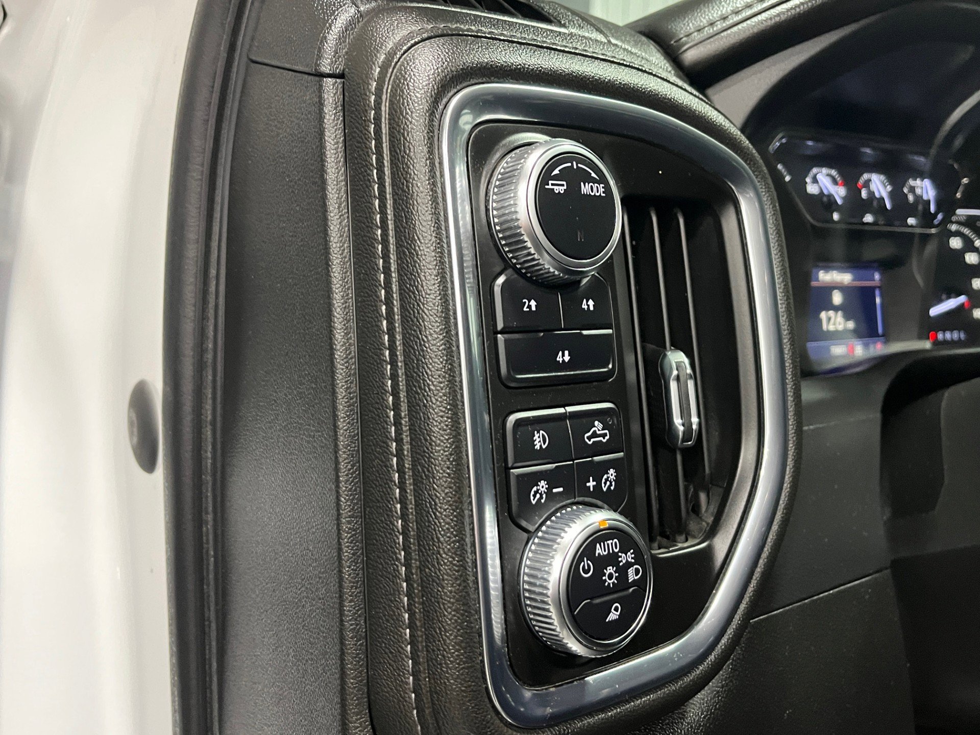 Certified 2022 GMC Sierra 2500 SLE w/ SLE Value Package; image 13