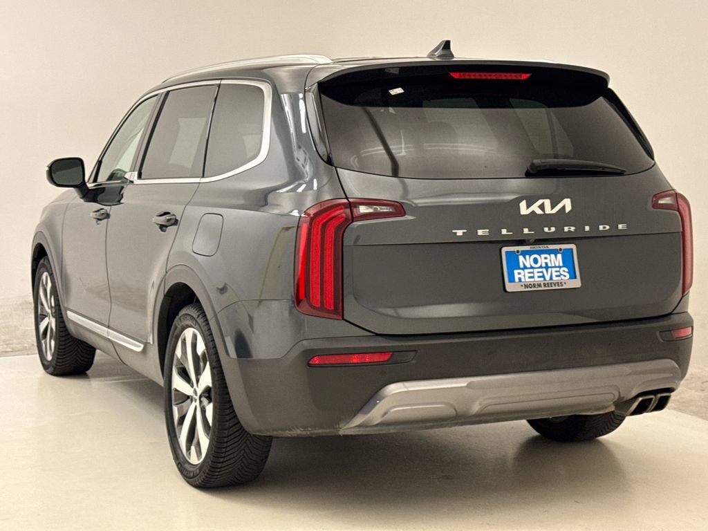 Used 2022 Kia Telluride EX w/ EX Premium Package FWD image 7