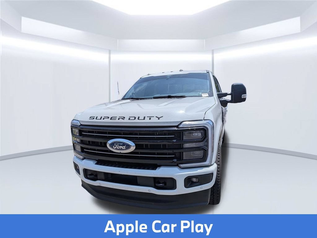 Used 2026 Ford F250 Platinum w/ FX4 Off-Road Package AWD/4WD image 2