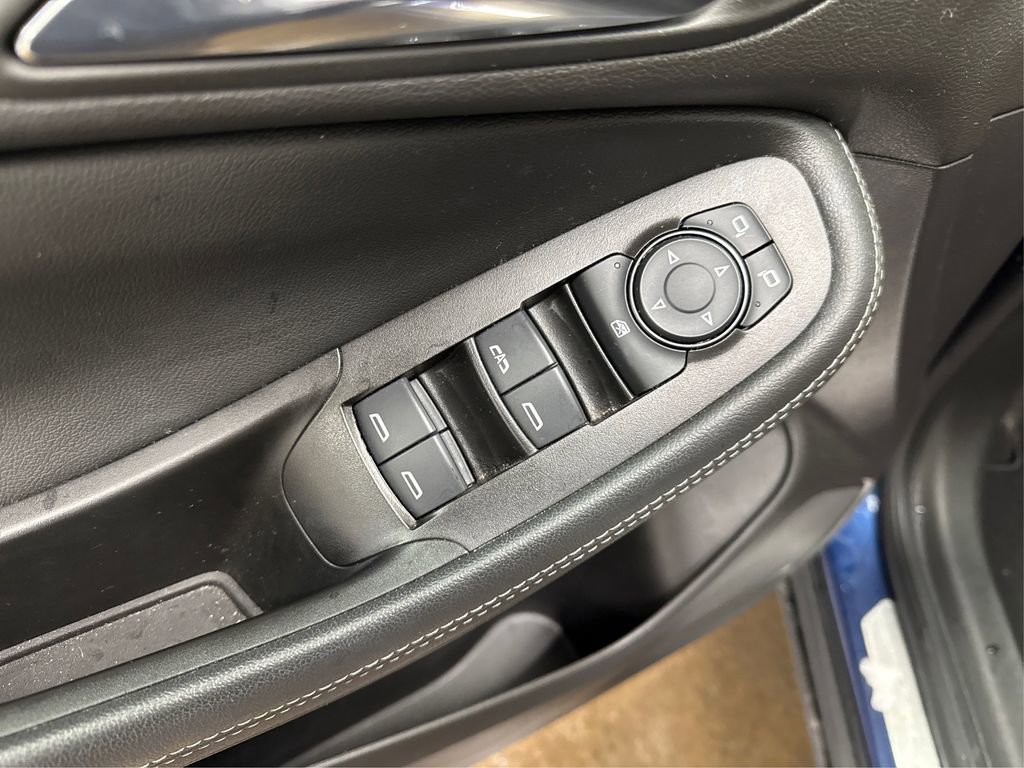 Used 2023 Buick Encore GX Preferred w/ Cold Weather Comfort Package image 30