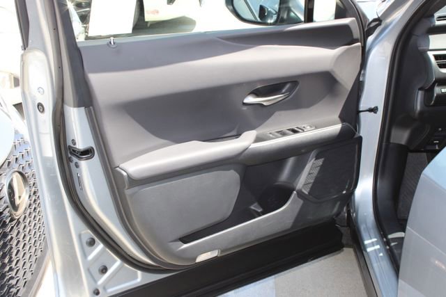 Certified 2025 Lexus UX 300h FWD image 11