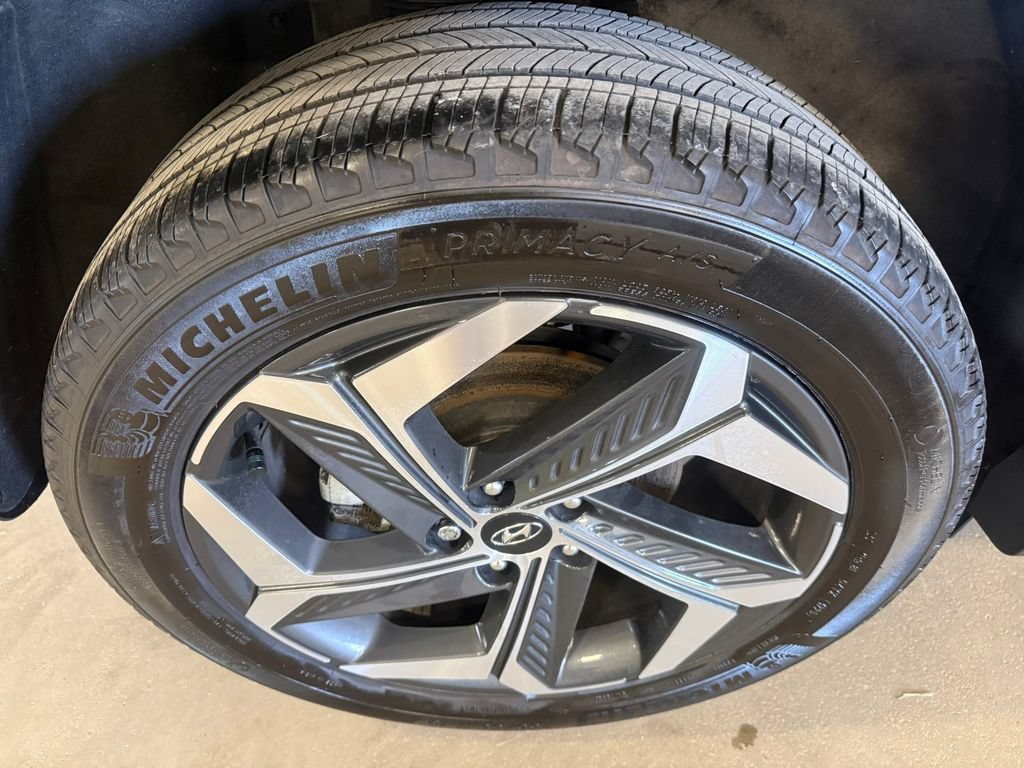 Used 2023 Hyundai Tucson Limited AWD/4WD image 14