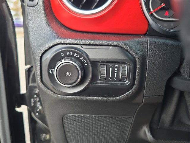 Certified 2021 Jeep Wrangler Unlimited Rubicon image 21