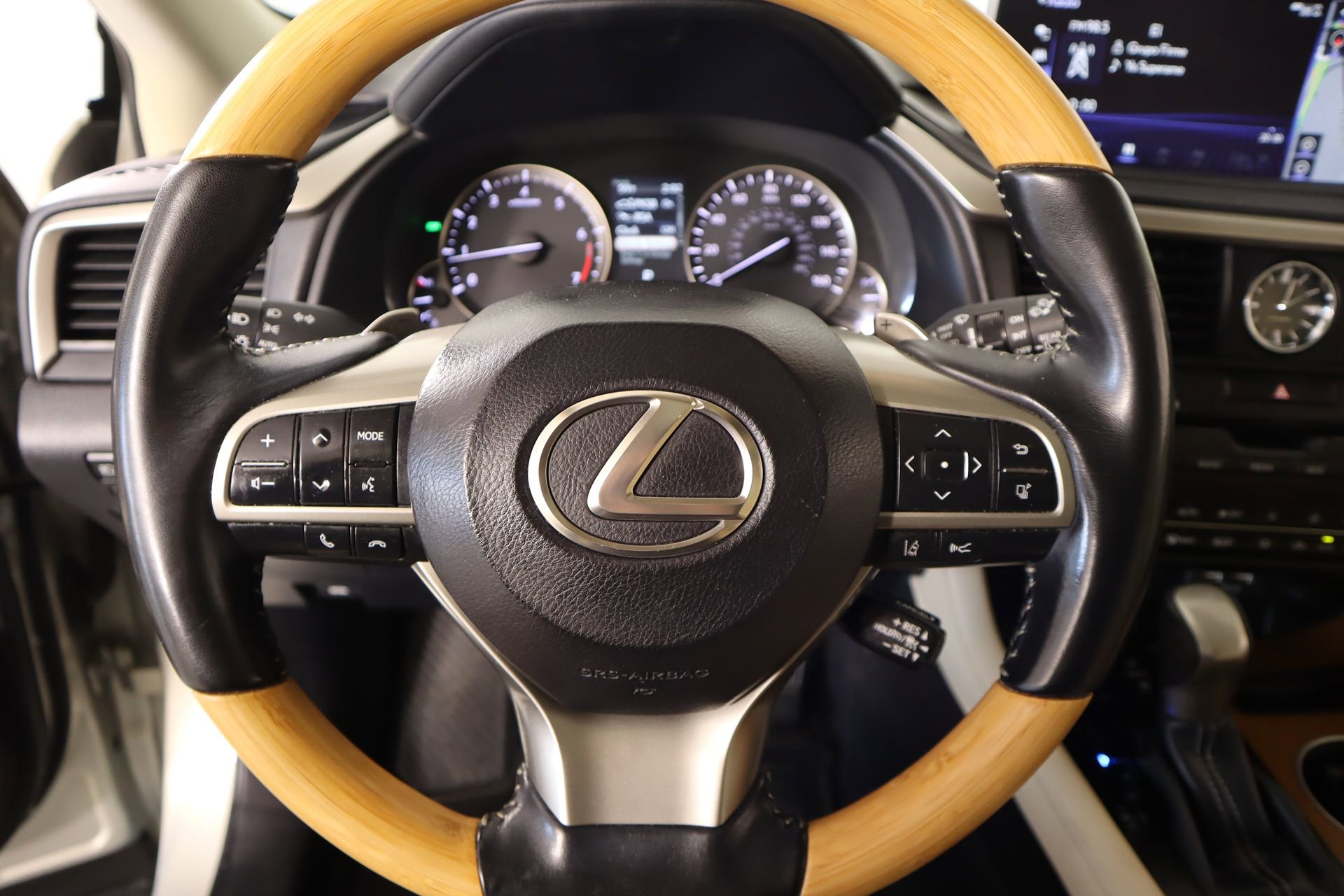 Used 2021 Lexus RX 350 FWD w/ Premium Package image 3