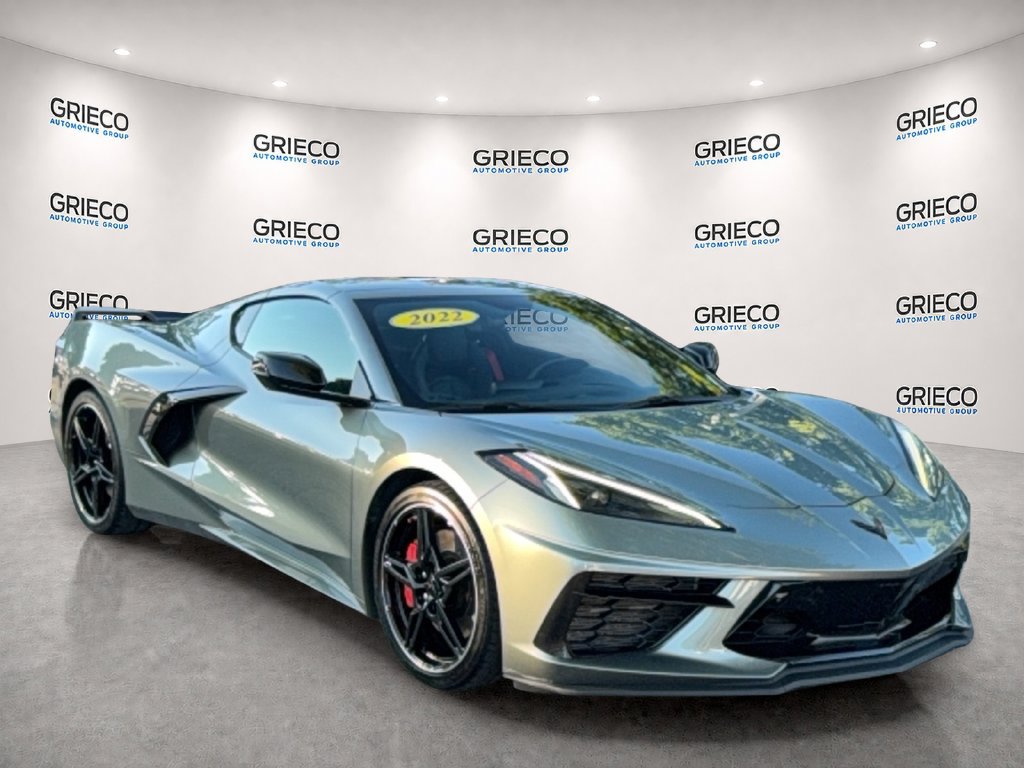 Used 2022 Chevrolet Corvette Stingray Premium Cpe w/ Z51 Performance Package RWD image 1