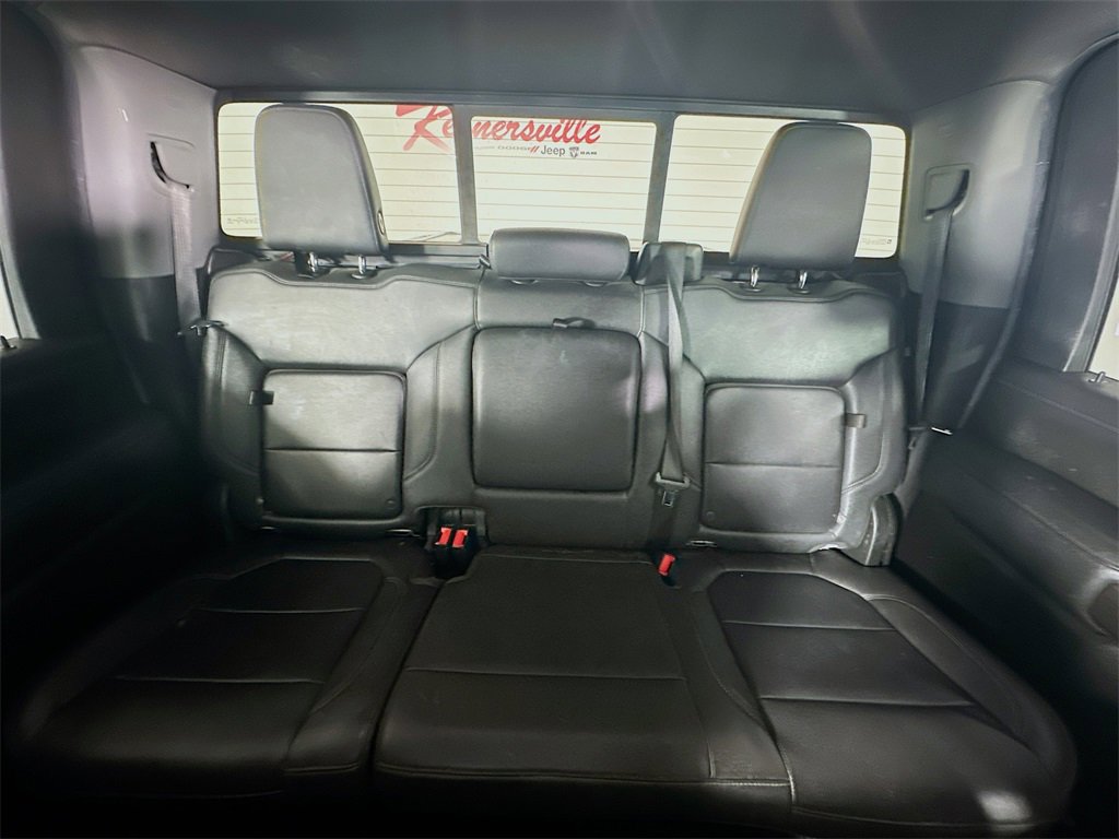 Used 2021 Chevrolet Silverado 2500 LTZ w/ LTZ Premium Package image 12