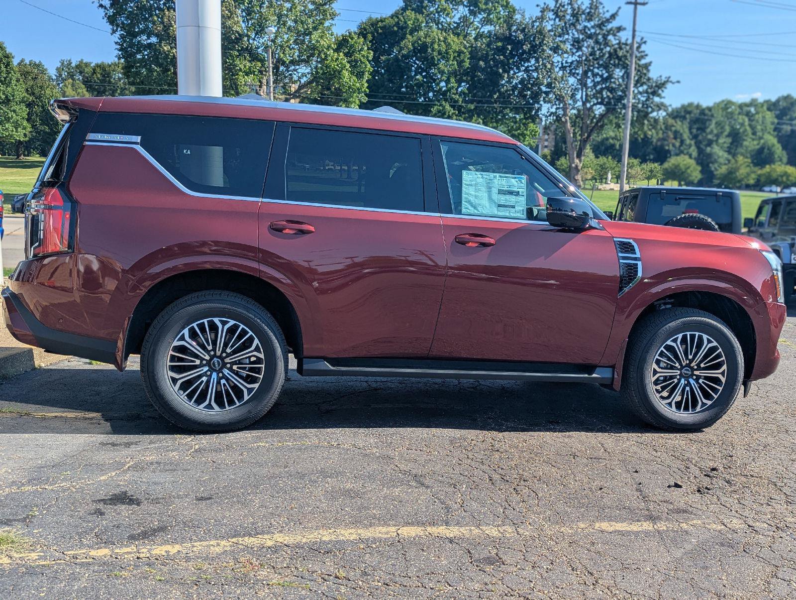 New 2026 Nissan Armada SL w/ Captain's Chari Seat Package AWD/4WD image 10