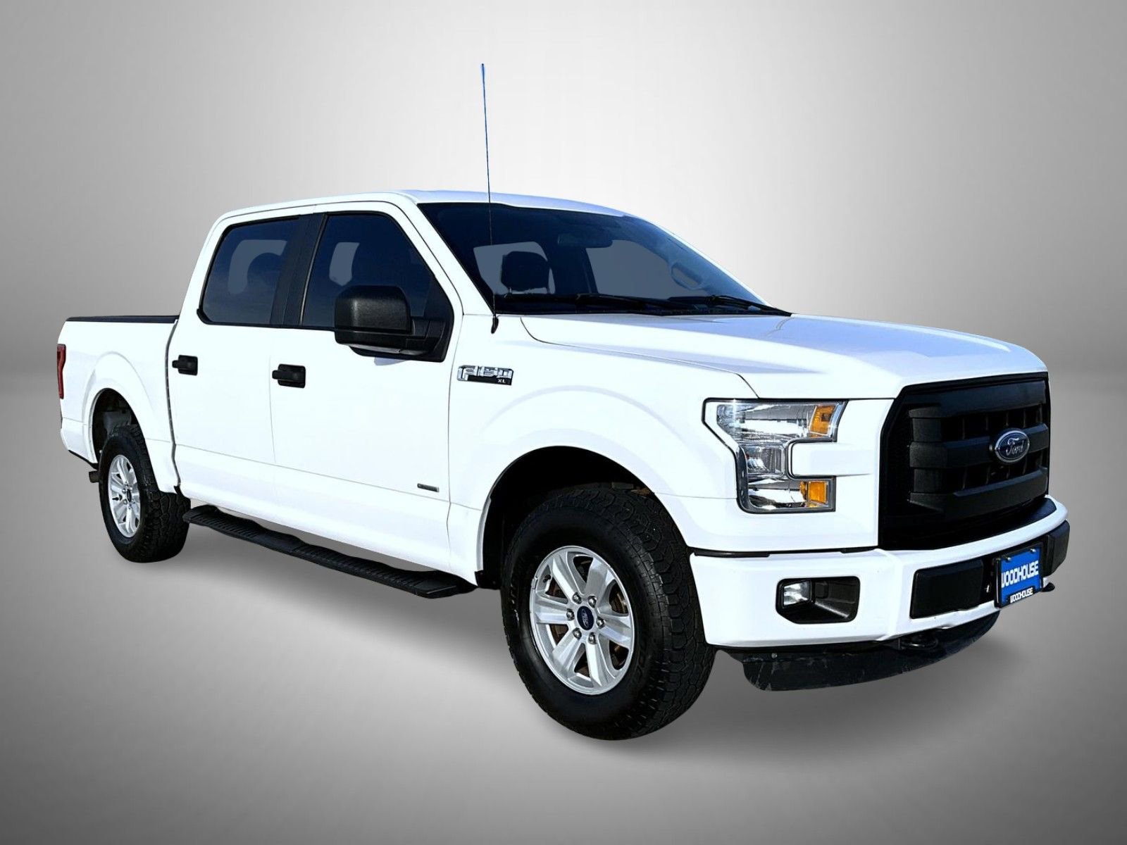 Used 2015 Ford F150 XL w/ Equipment Group 101A Mid image 3