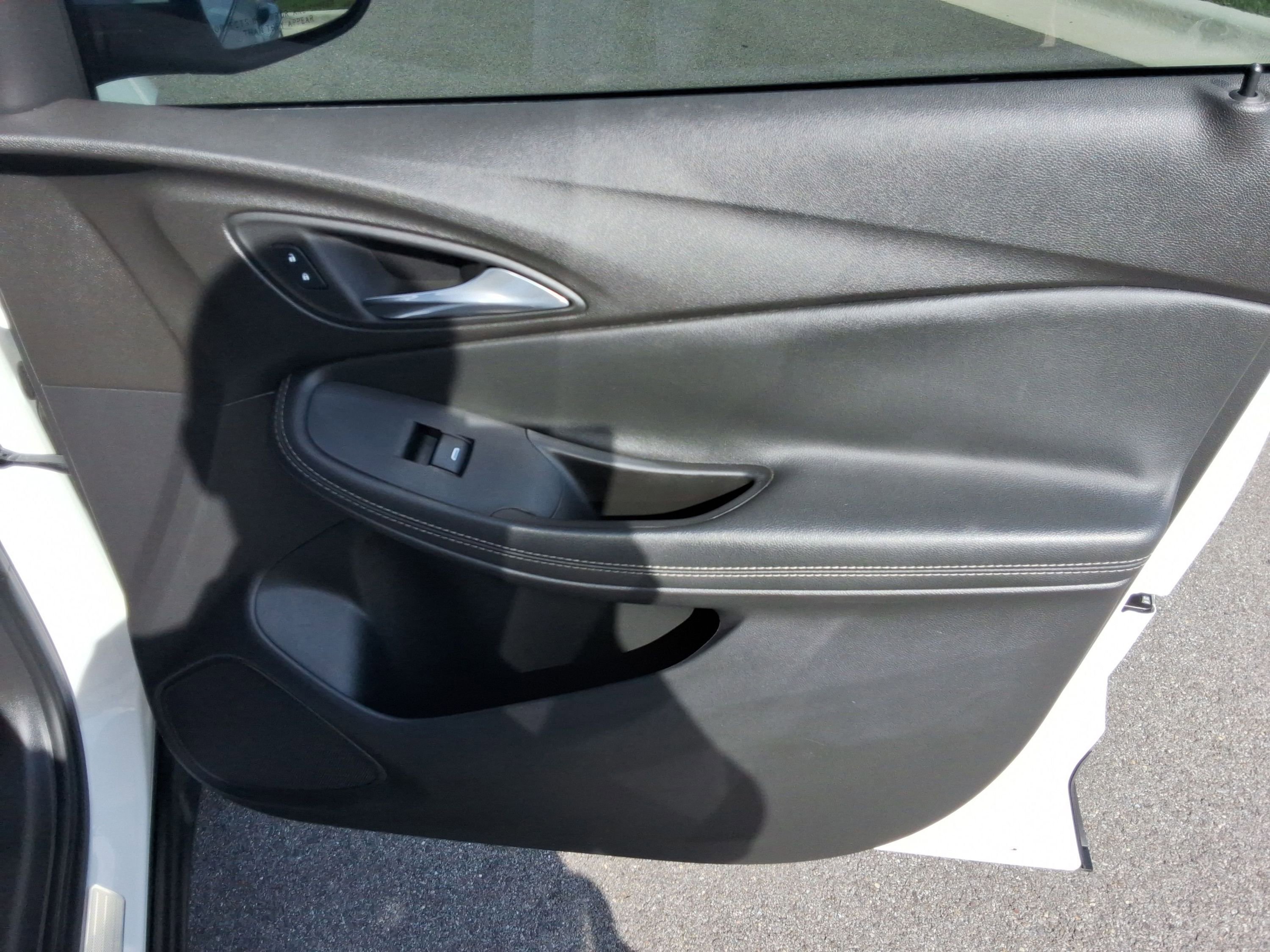 Used 2022 Buick Encore GX Preferred image 25