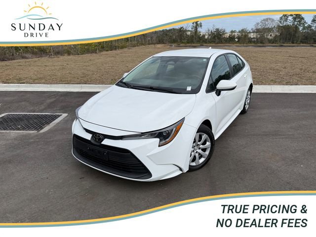 Used 2024 Toyota Corolla LE image 1