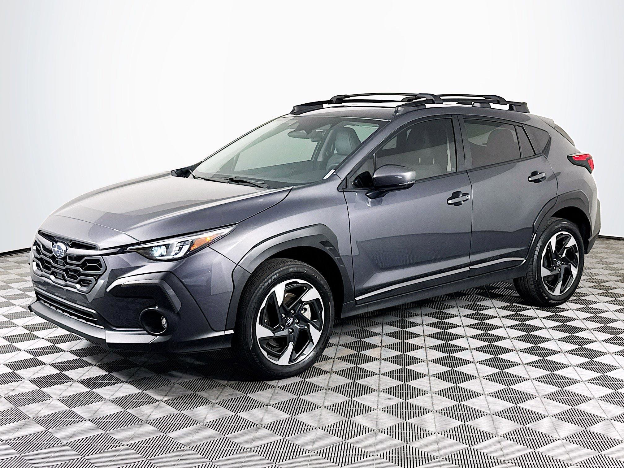 Used 2024 Subaru Crosstrek 2.5i Limited w/ Crosstrek Mirror Package AWD/4WD image 4