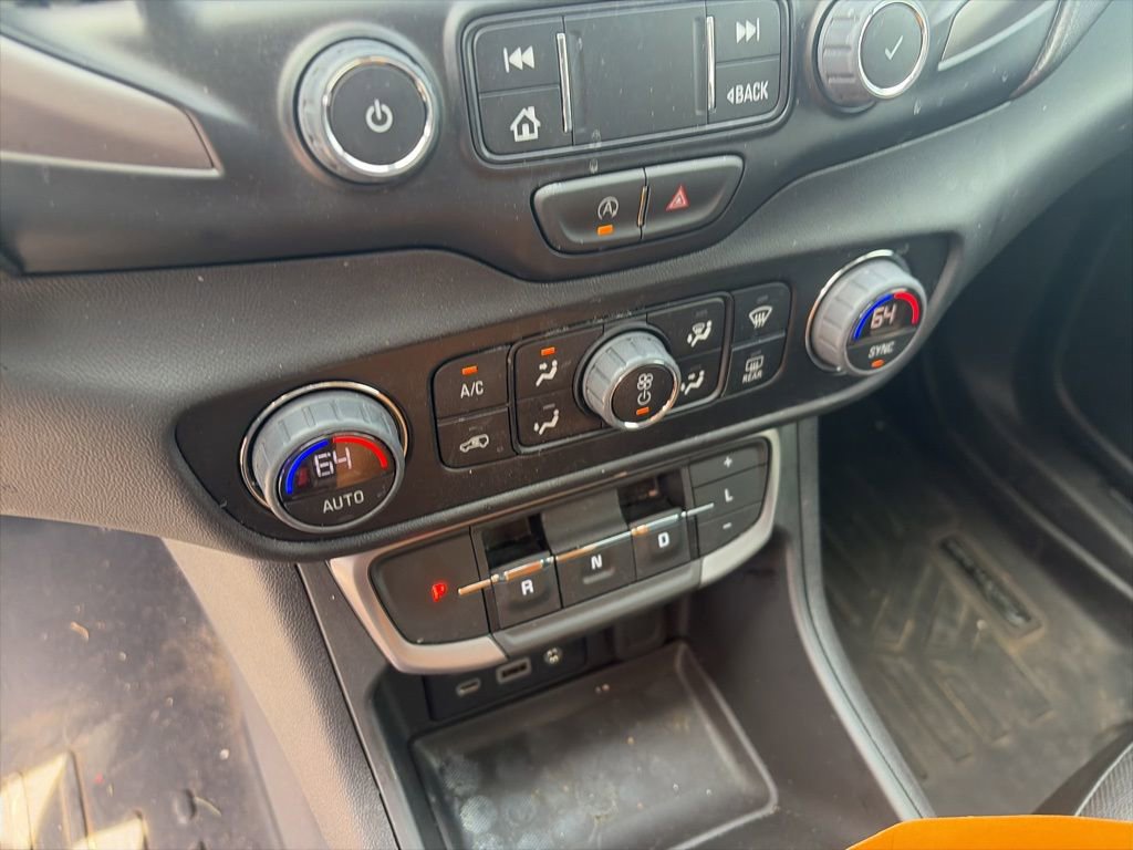 Used 2023 GMC Terrain AT4 w/ Tech Package image 16