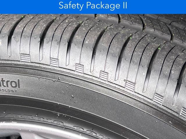 Certified 2023 Buick Encore GX Select w/ Sport Touring Package AWD/4WD image 10