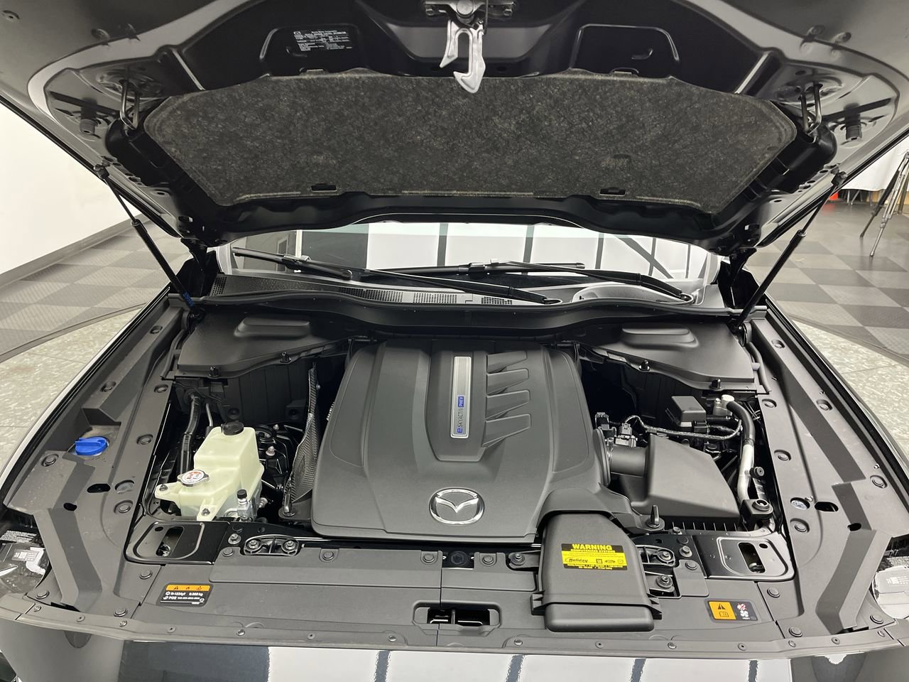 New 2026 MAZDA CX-90 Plug-In Hybrid w/ Preferred AWD/4WD image 29