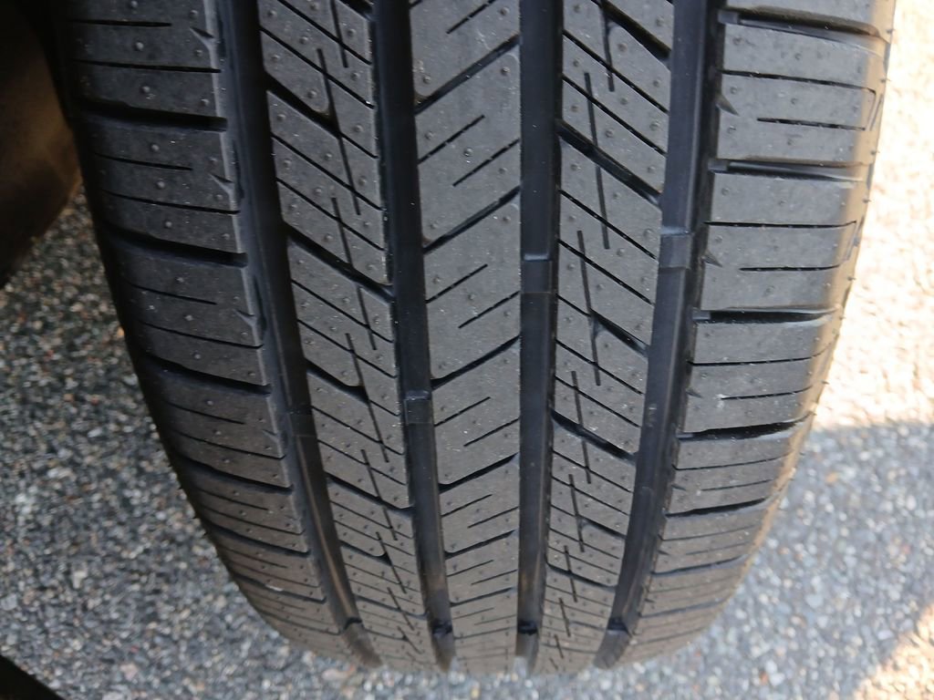 Used 2024 Toyota RAV4 LE image 25