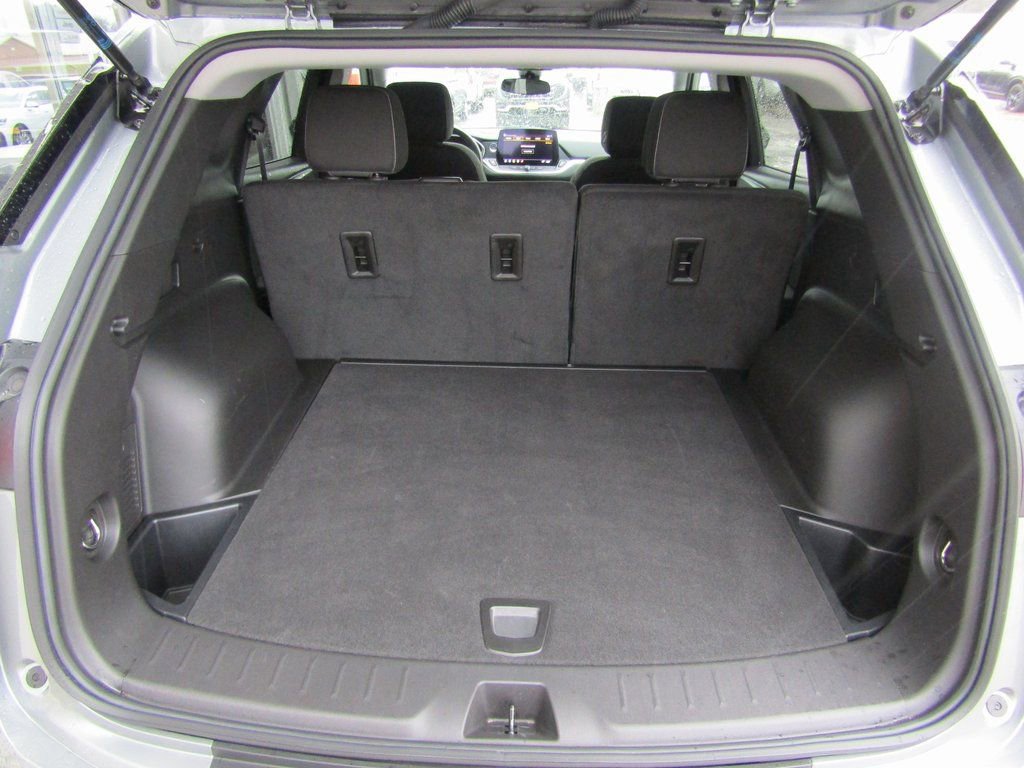 Used 2025 Chevrolet Blazer LT image 27