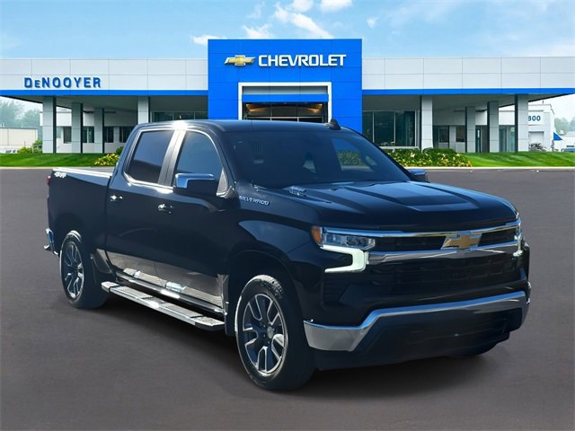 New 2026 Chevrolet Silverado 1500 LT image 3