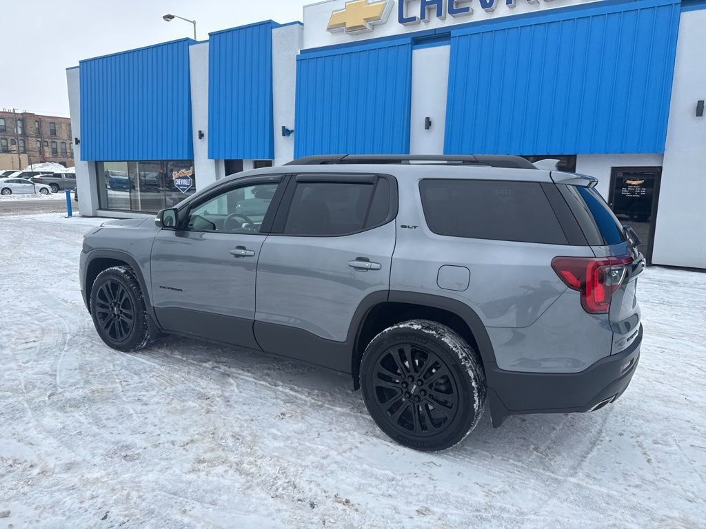 Used 2022 GMC Acadia SLT w/ Elevation Edition image 14