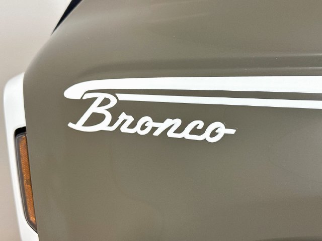 New 2026 Ford Bronco Heritage Edition AWD/4WD image 19