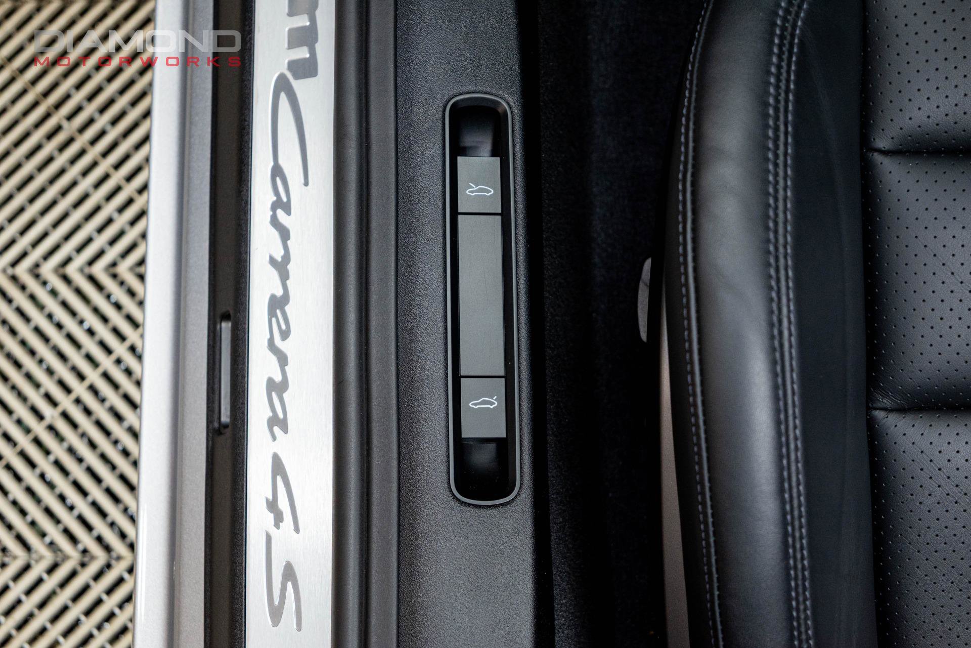 Used 2023 Porsche 911 Carrera 4S image 70