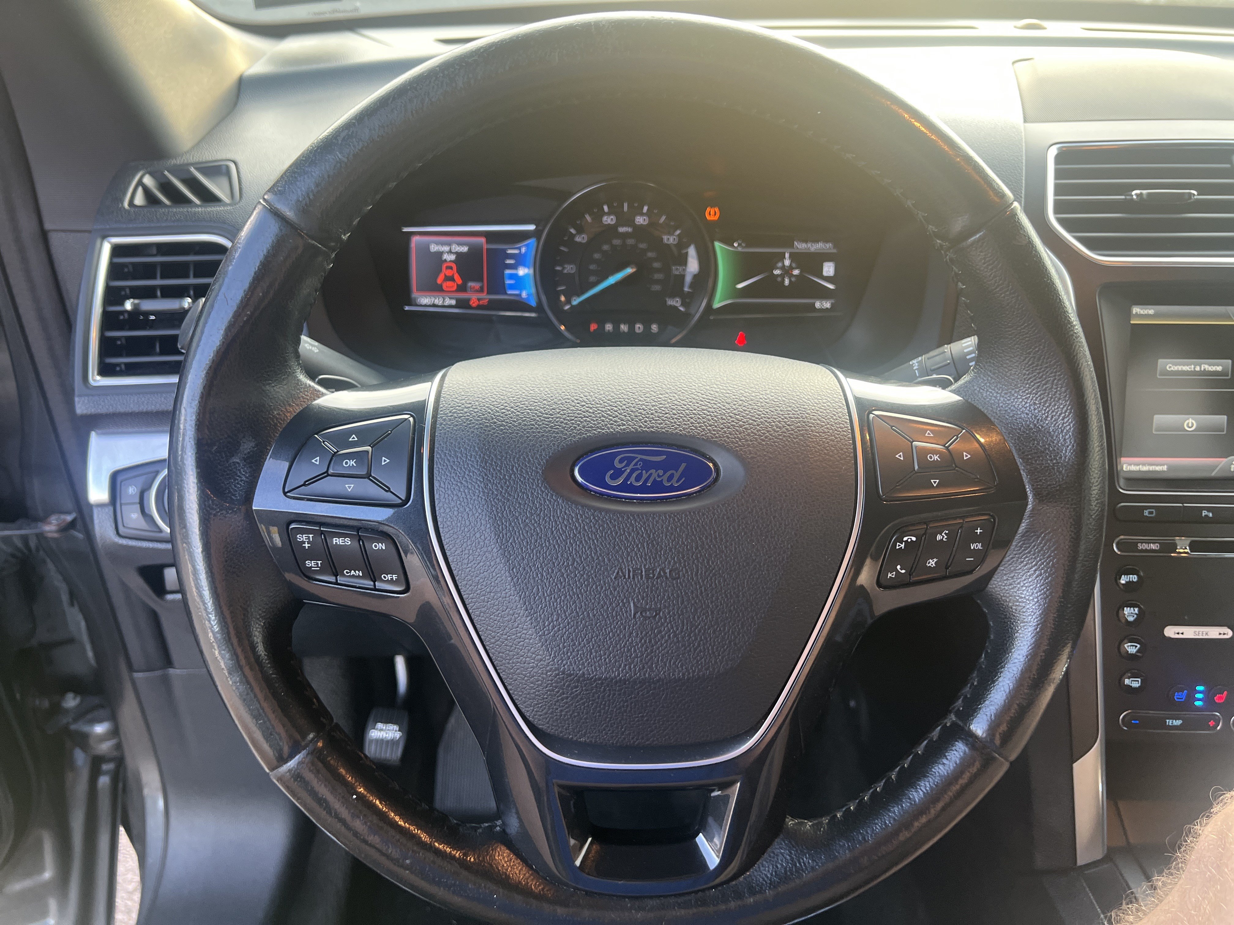 Used 2016 Ford Explorer Limited AWD/4WD image 18