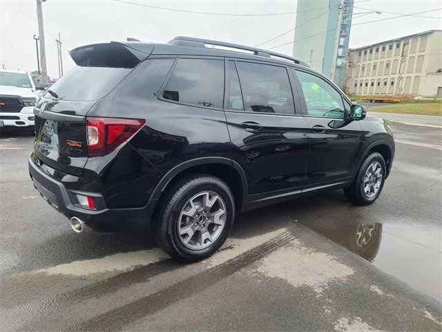 Used 2023 Honda Passport TrailSport image 6
