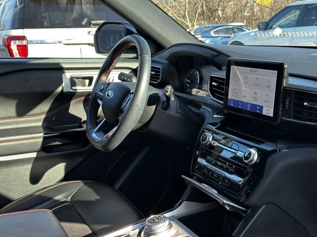 Certified 2023 Ford Explorer ST-Line image 32