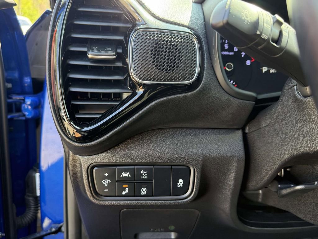 Used 2020 Kia Soul GT-Line Turbo image 23