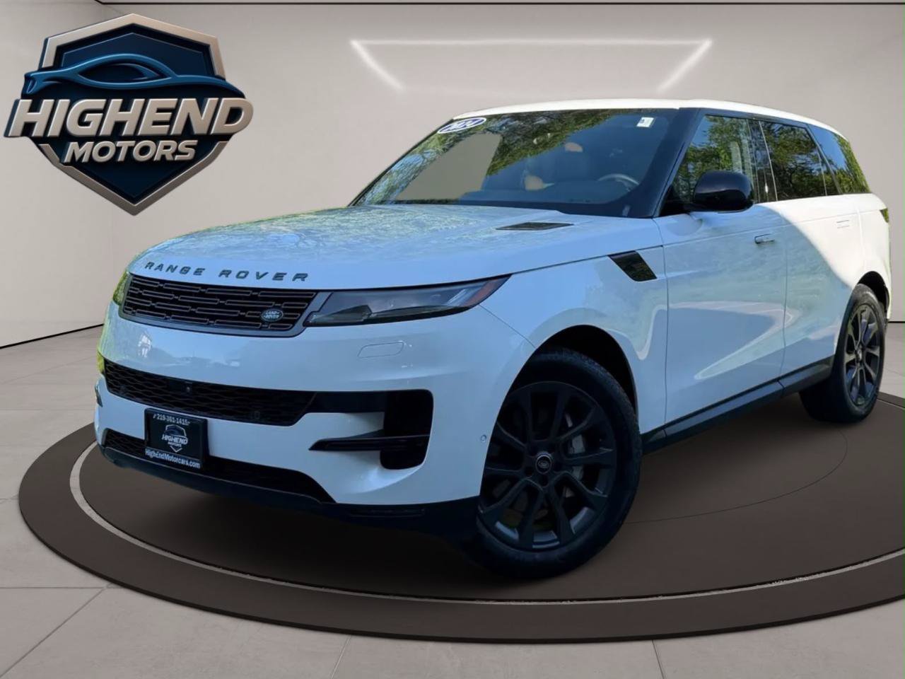 Used 2024 Land Rover Range Rover Sport SE AWD/4WD image 2