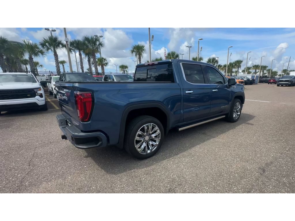 Used 2024 GMC Sierra 1500 Denali w/ Denali Reserve Package AWD/4WD image 2