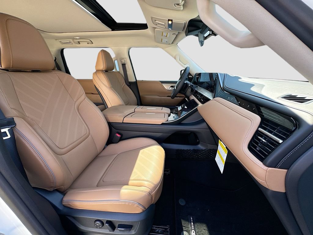 New 2026 INFINITI QX80 Luxe AWD/4WD image 31