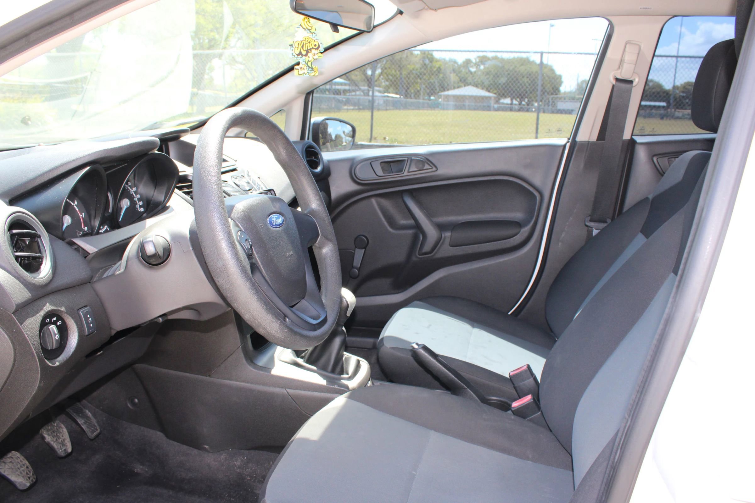 Used 2019 Ford Fiesta S image 5