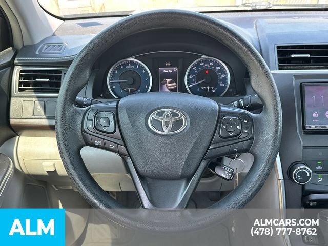 Used 2017 Toyota Camry LE FWD image 28