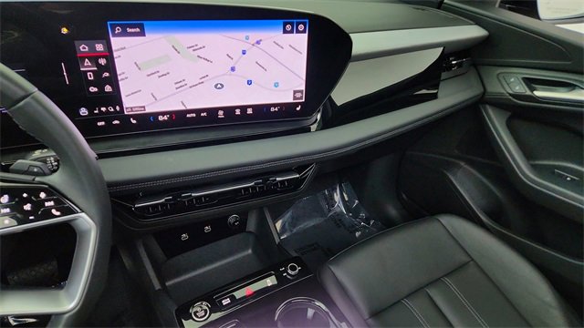 Used 2025 Audi Q6 e-tron Premium w/ Convenience Package image 42