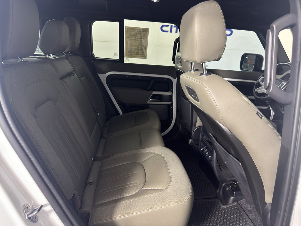 Used 2021 Land Rover Defender 110 S AWD/4WD image 39