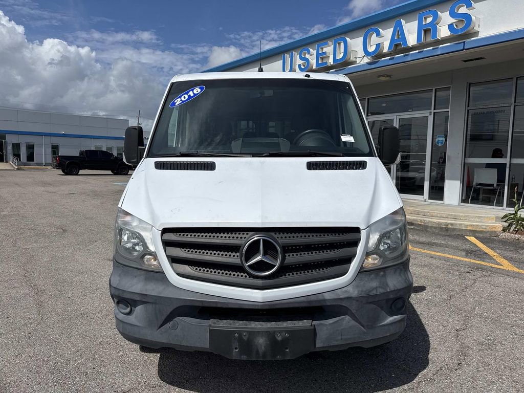 Used 2016 Mercedes-Benz Sprinter 2500 image 2