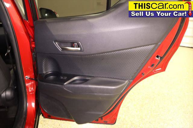 Used 2020 Toyota C-HR LE FWD image 34