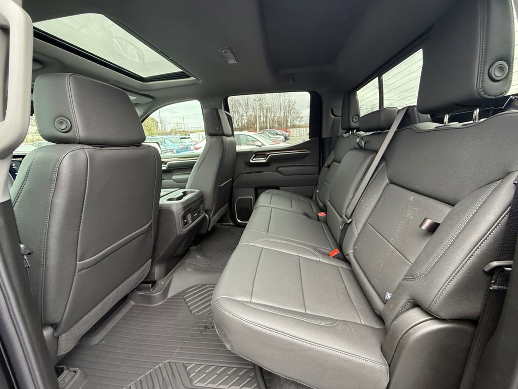 New 2026 Chevrolet Silverado 1500 RST w/ Convenience Package II image 26