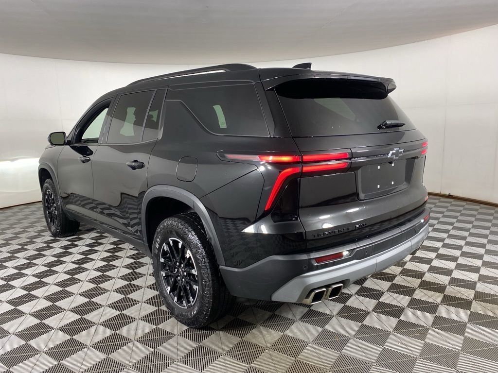 Used 2024 Chevrolet Traverse Z71 AWD/4WD image 7